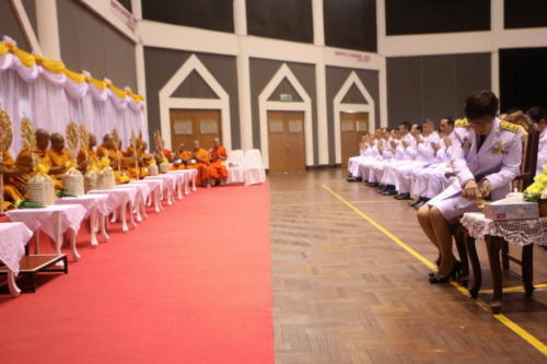 8 (1) (1) (1) (1) (1) (1) (1) (1)