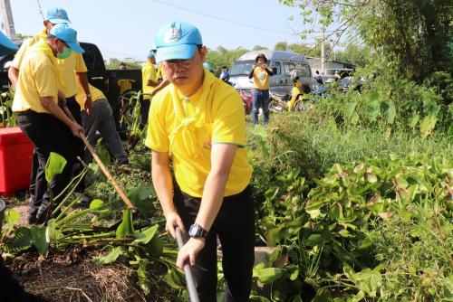 LINE ALBUM กิจกรรมกำจัดผักตบชวา-จิตอาสา-ปลูกต้นไ 65